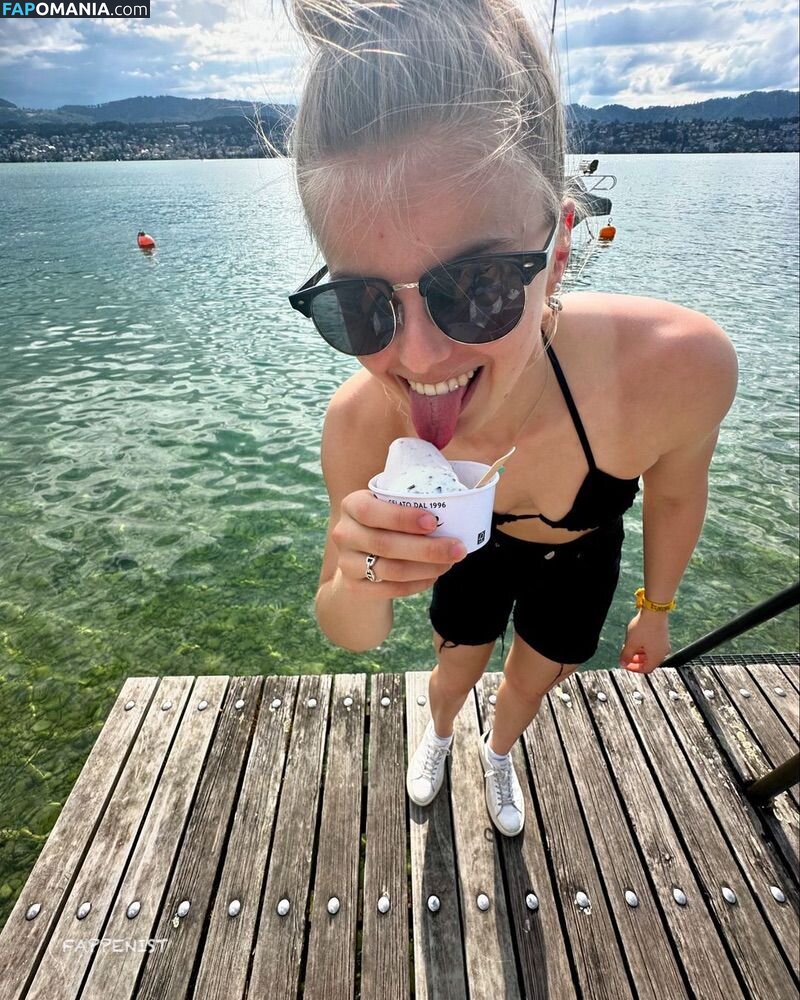 Tina Hausmann Nudo OnlyFans  Foto trapelata #2