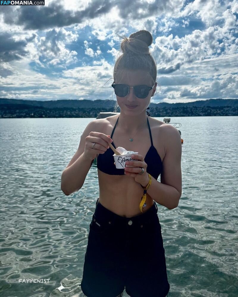 Tina Hausmann Nudo OnlyFans  Foto trapelata #3