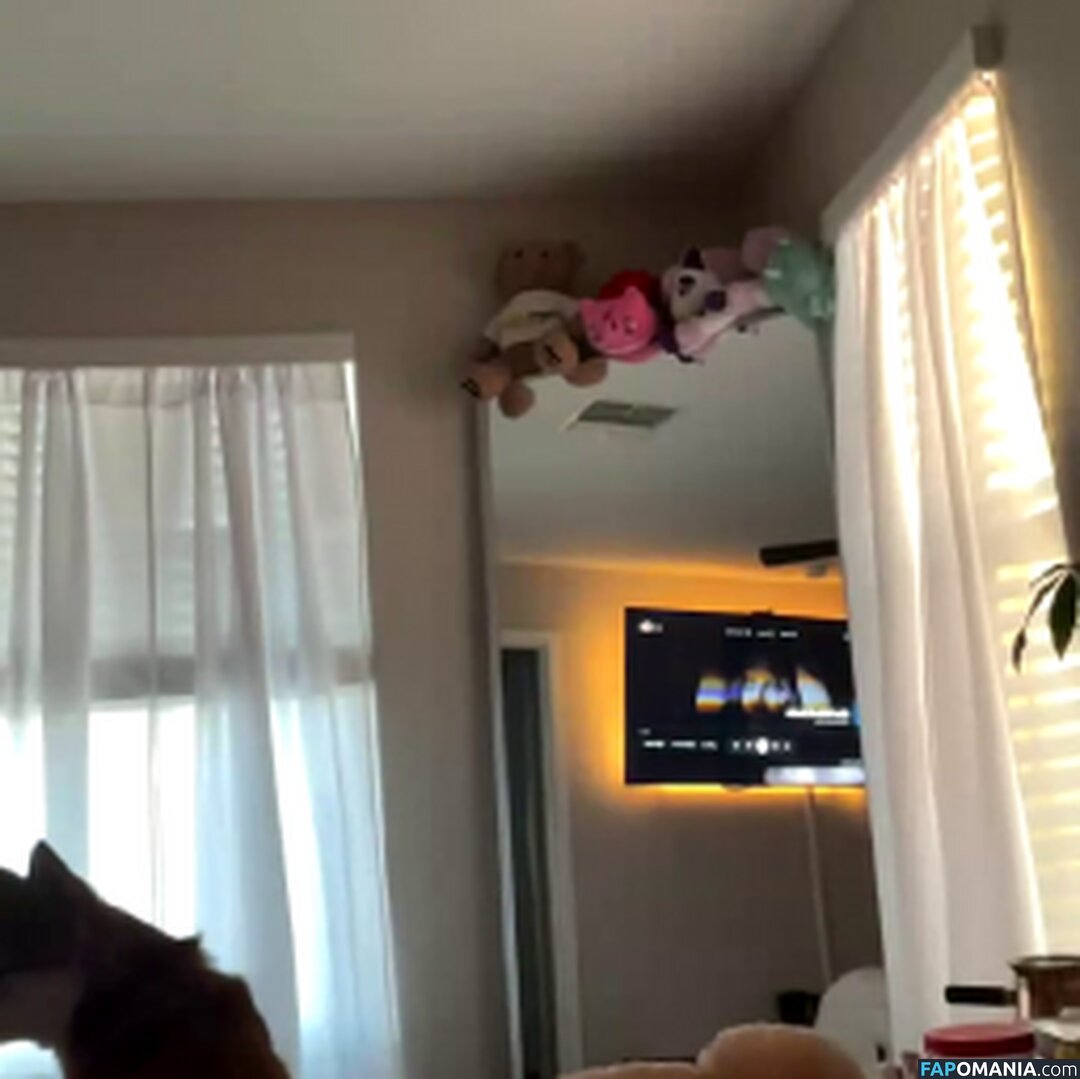 kayla.tran / kaylakipp / peachlingg / tinyyyk Nudo OnlyFans  Foto trapelata #24