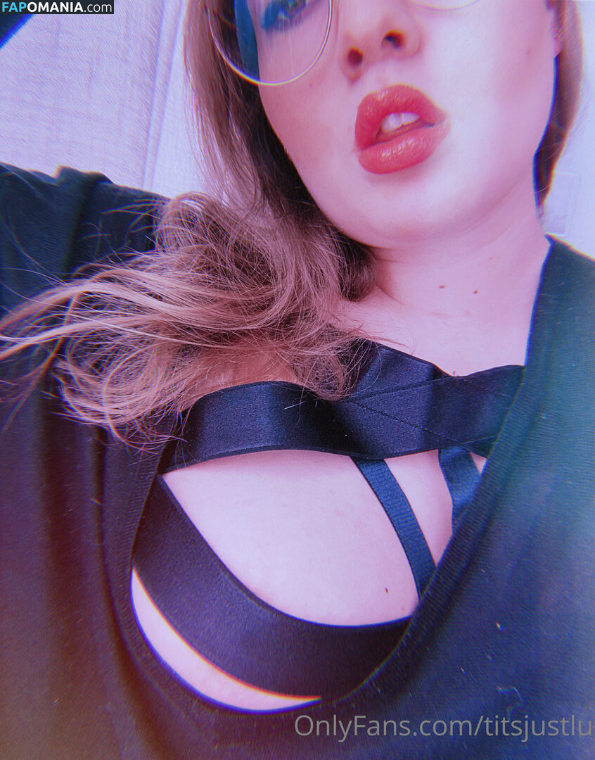 titsjustlu Nudo OnlyFans  Foto trapelata #4