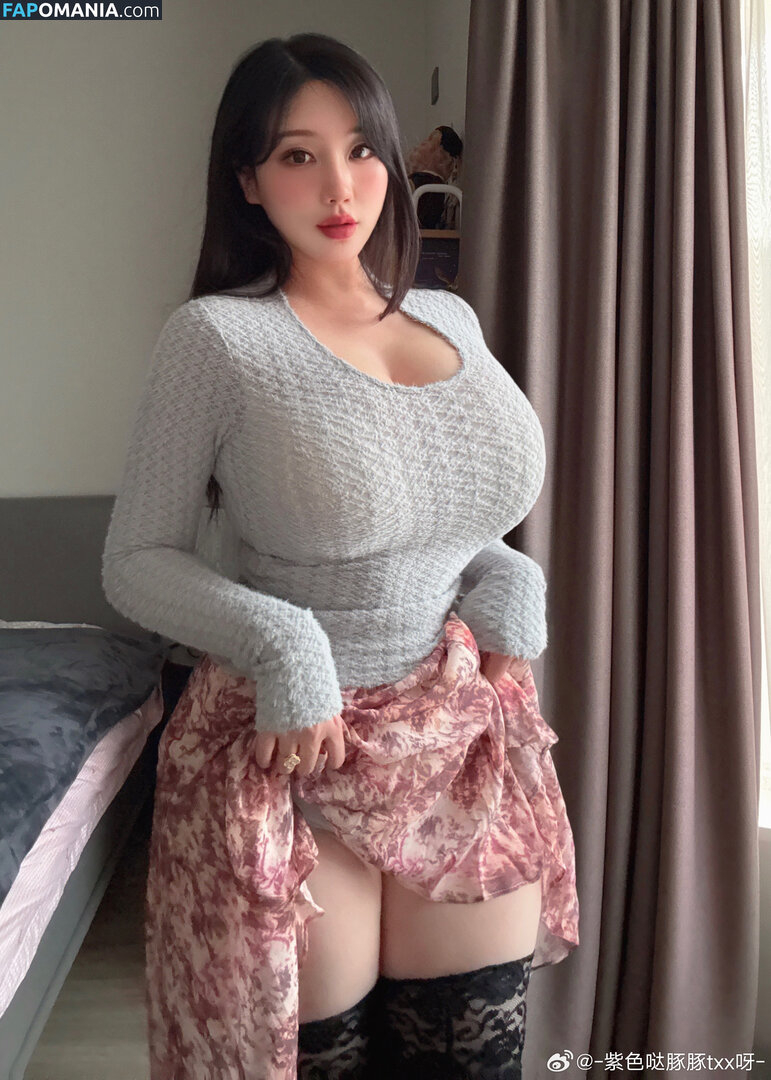 Tong xiaoxin / 童小芯 Nudo OnlyFans  Foto trapelata #2