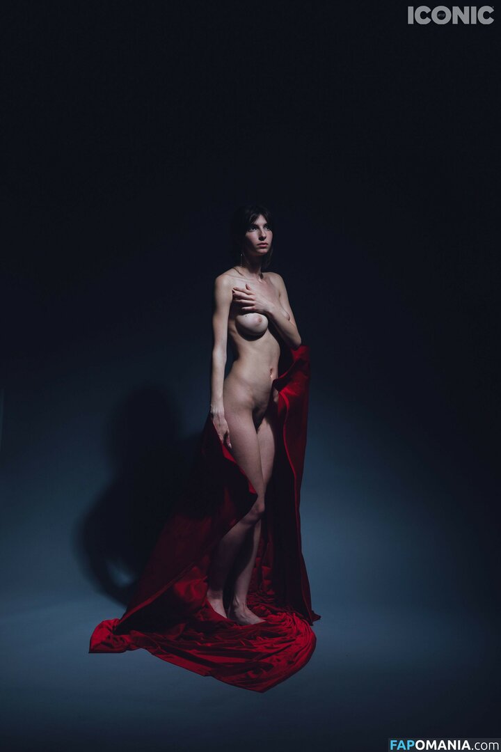 Tosca / toscaa___ Nudo OnlyFans  Foto trapelata #59