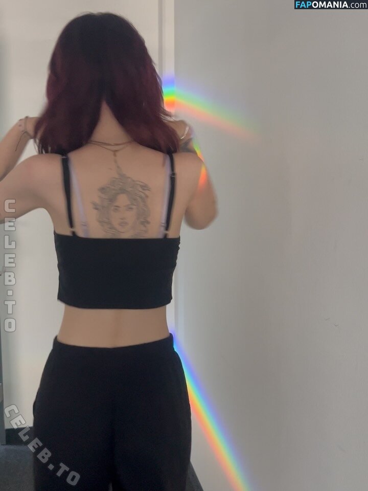 https: / typicallylotti Nudo OnlyFans  Foto trapelata #3
