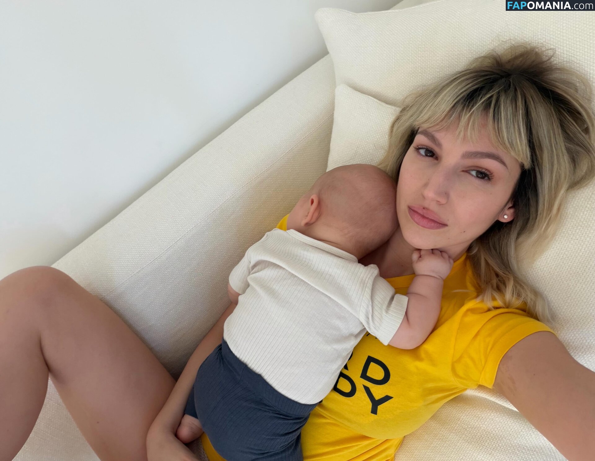 Úrsula Corberó / ursulolita Nudo OnlyFans  Foto trapelata #6