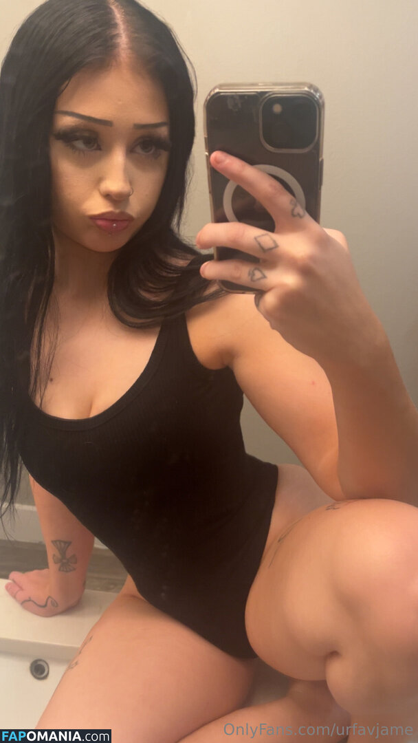 https: / urfavjame / urrfavjame Nudo OnlyFans  Foto trapelata #7