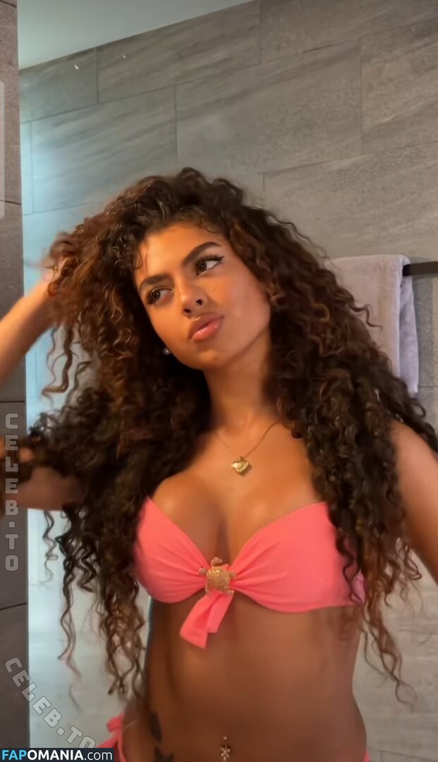 V7ena / u7ena Nudo OnlyFans  Foto trapelata #3