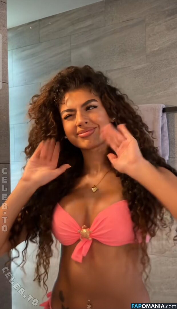 V7ena / u7ena Nudo OnlyFans  Foto trapelata #5