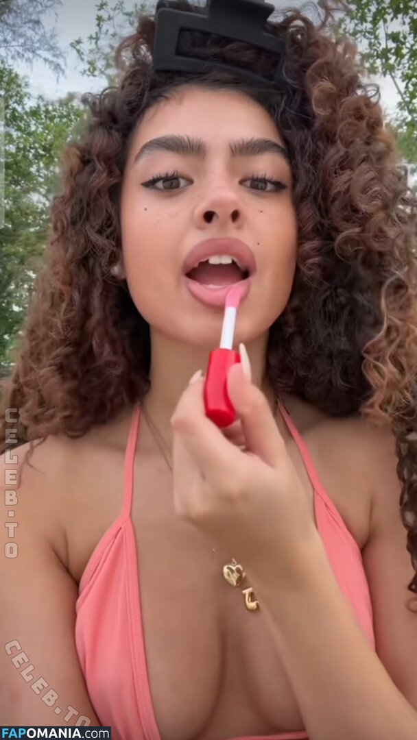 V7ena / u7ena Nudo OnlyFans  Foto trapelata #8