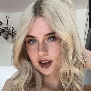 valeriavee