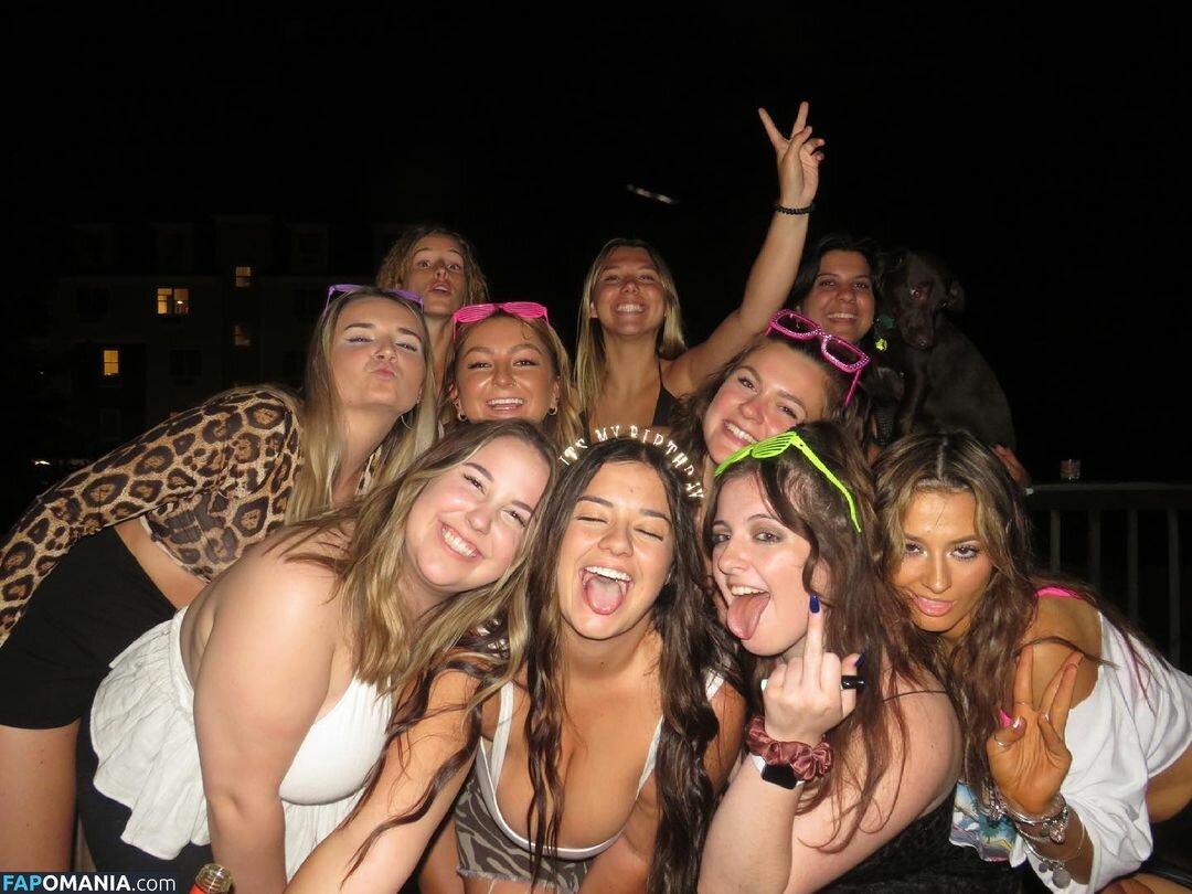 Valerie / valerie.c_ / valerieq01 Nudo OnlyFans  Foto trapelata #13