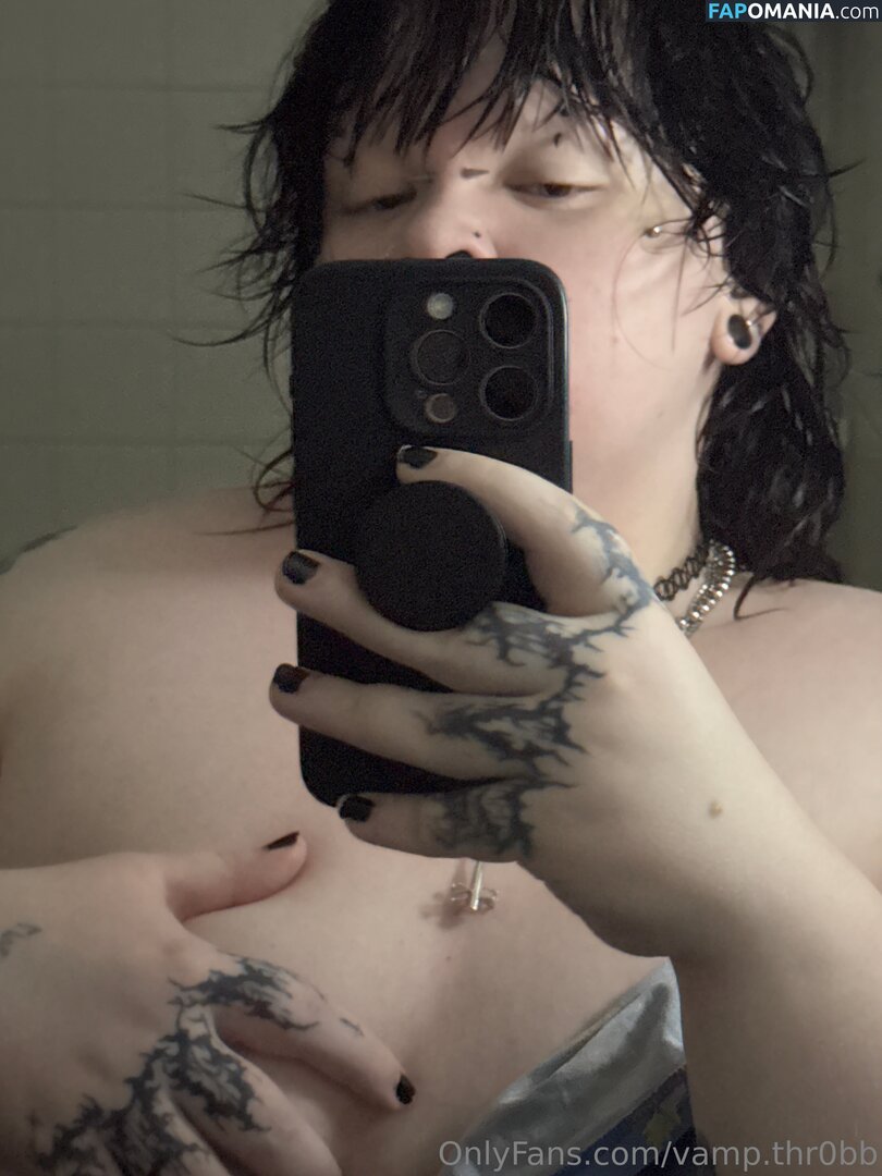 vamp.thr0b / vamp.thr0bb Nudo OnlyFans  Foto trapelata #13