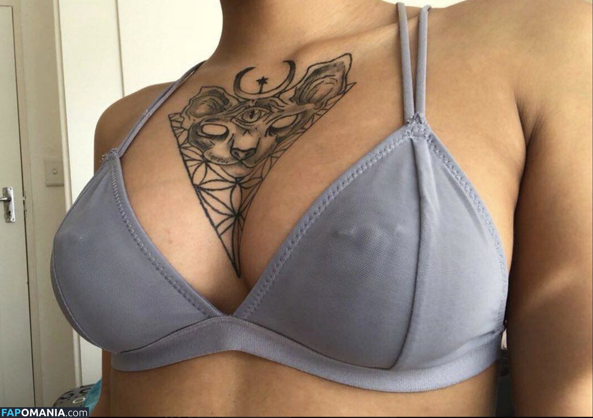 https: / vampiressharley Nudo OnlyFans  Foto trapelata #1