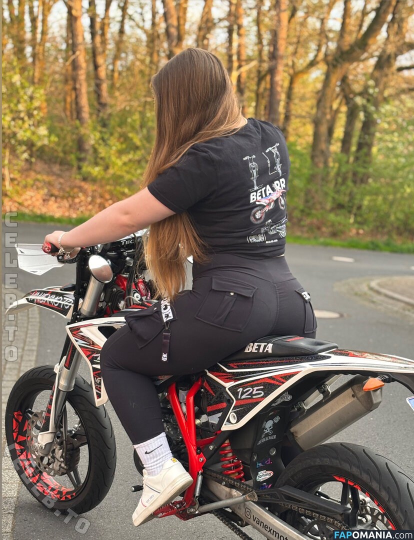 Vanexmoto Nudo OnlyFans  Foto trapelata #1