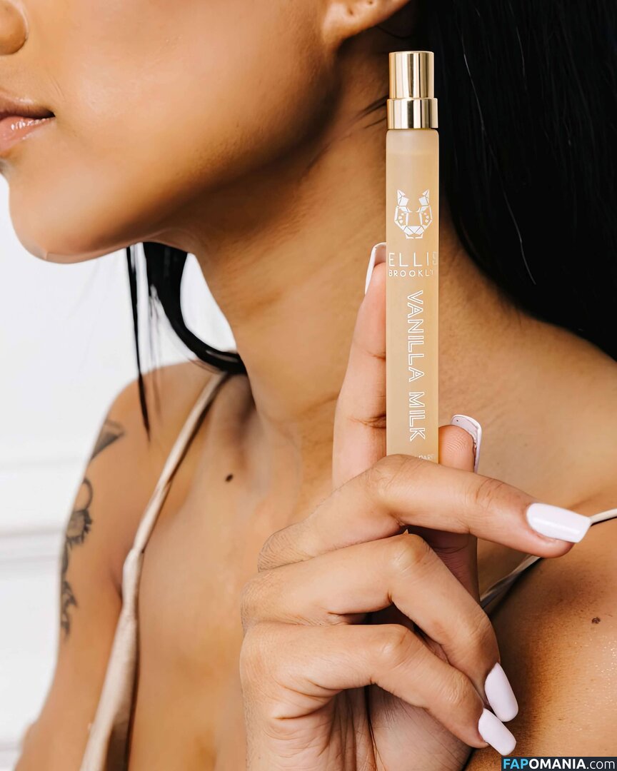 Vanilla Milk Nudo OnlyFans  Foto trapelata #3