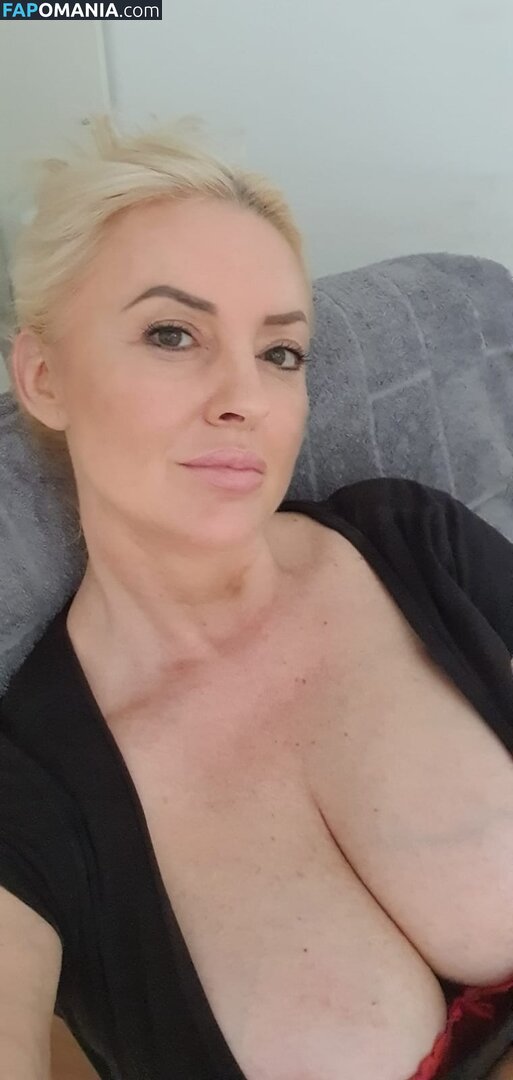 Vesna Pocuca Sana / vesna.pocuca.sana Nudo OnlyFans  Foto trapelata #109