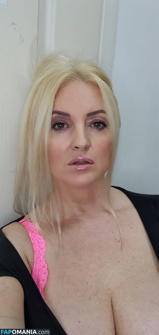 Vesna Pocuca Sana / vesna.pocuca.sana Nudo OnlyFans  Foto trapelata #112