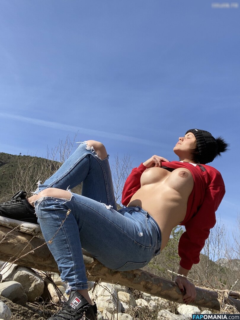 Vic Alouqua / vicalouquaoff / vicalouquaofficial / victoriafitfrance1 Nudo OnlyFans  Foto trapelata #78