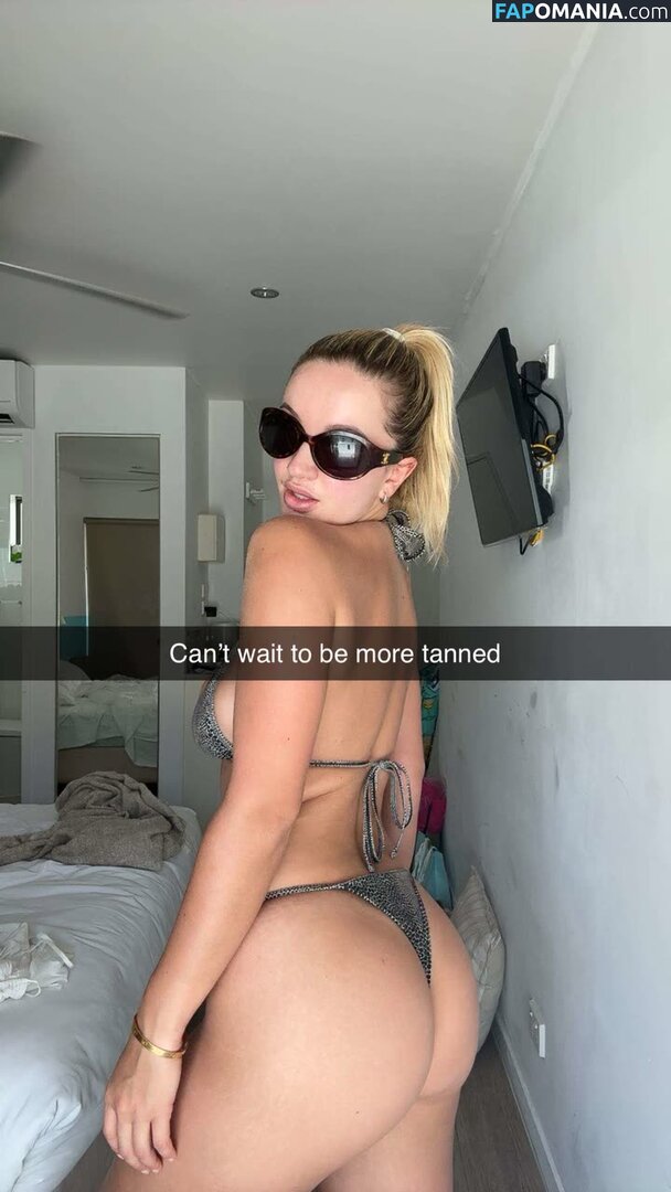 Victoria Campbell / realpeachycheeks / victoria.campbell Nudo OnlyFans  Foto trapelata #20