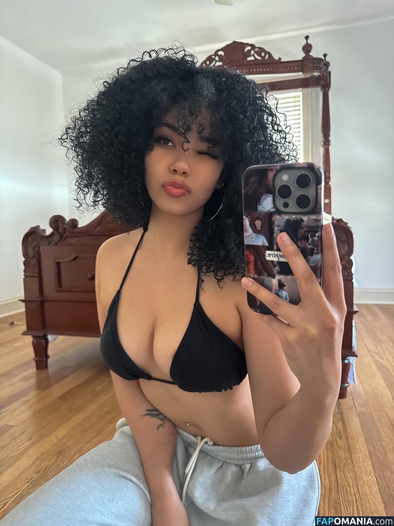 Victoria Vonne / pixieonyxx Nudo OnlyFans  Foto trapelata #3