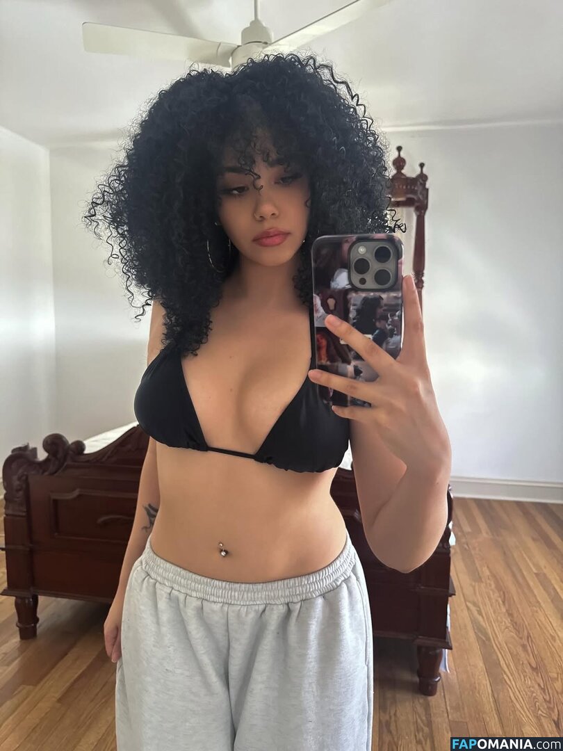 Victoria Vonne / pixieonyxx Nudo OnlyFans  Foto trapelata #4
