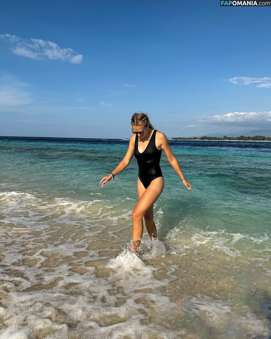 Viktoriia Tkachuk / https: / viktoriiatkachuk_ / viktorytkachuk Nudo OnlyFans  Foto trapelata #6