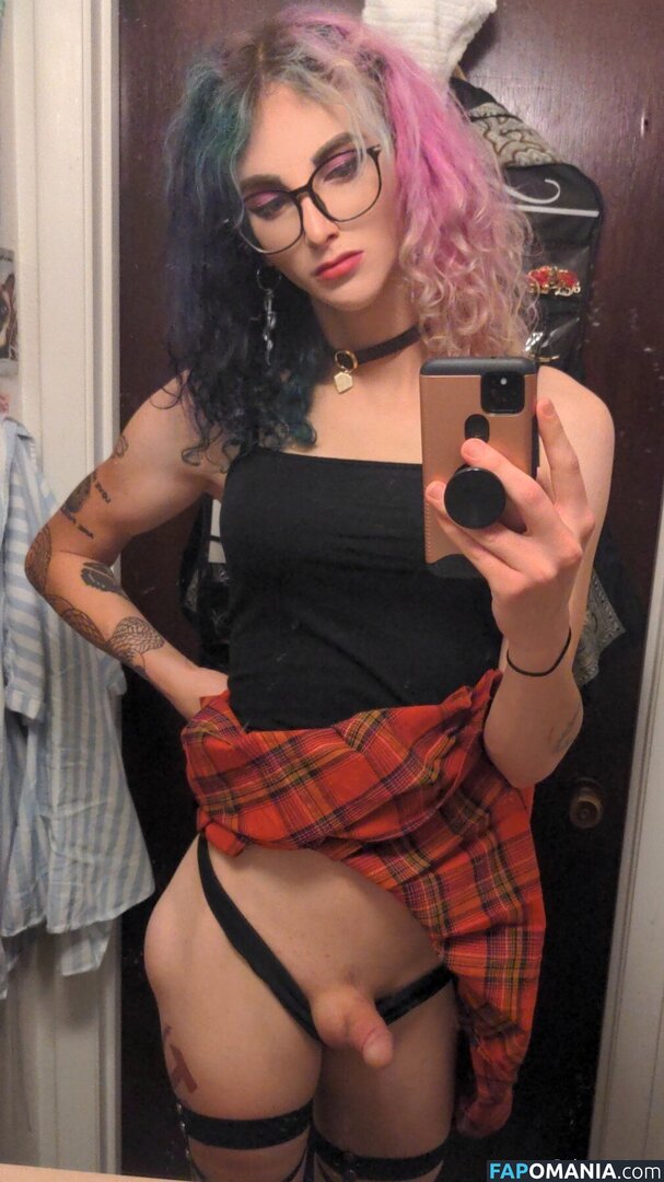 Violet Valentine / slutpilled / thot_piece / violetvalentine_official Nudo OnlyFans  Foto trapelata #1