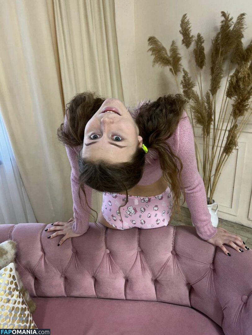 _vitaniemi01 / bloom.xvi / nayane_vitali01 / vitaniemi Nudo OnlyFans  Foto trapelata #453