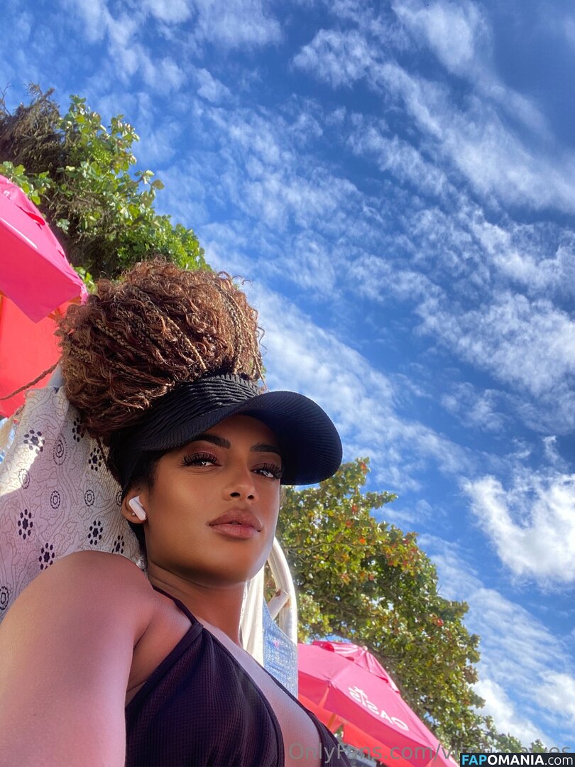 vitoria_alves / vitoriaalves02__ Nudo OnlyFans  Foto trapelata #3