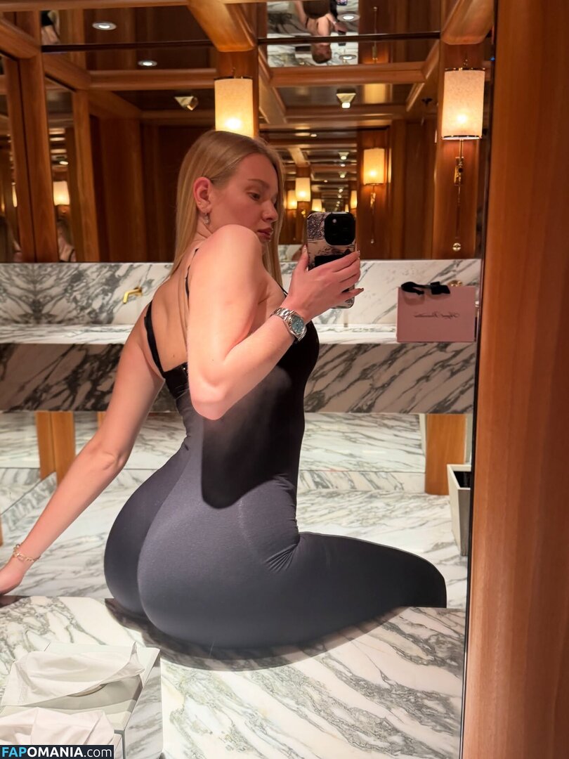 Vlada Dobryak / Vladababy / Vladaelfie Nudo OnlyFans  Foto trapelata #332