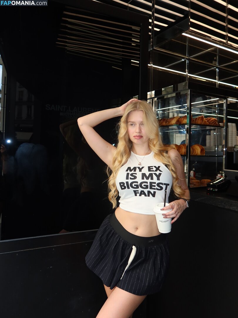 Vlada Dobryak / Vladababy / Vladaelfie Nudo OnlyFans  Foto trapelata #352