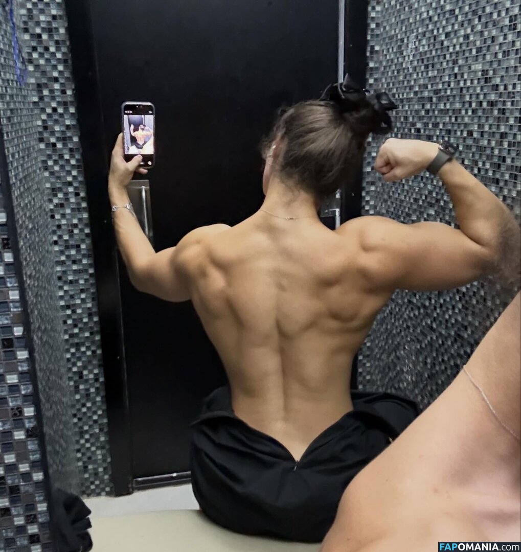 vladigalagan Nudo OnlyFans  Foto trapelata #3