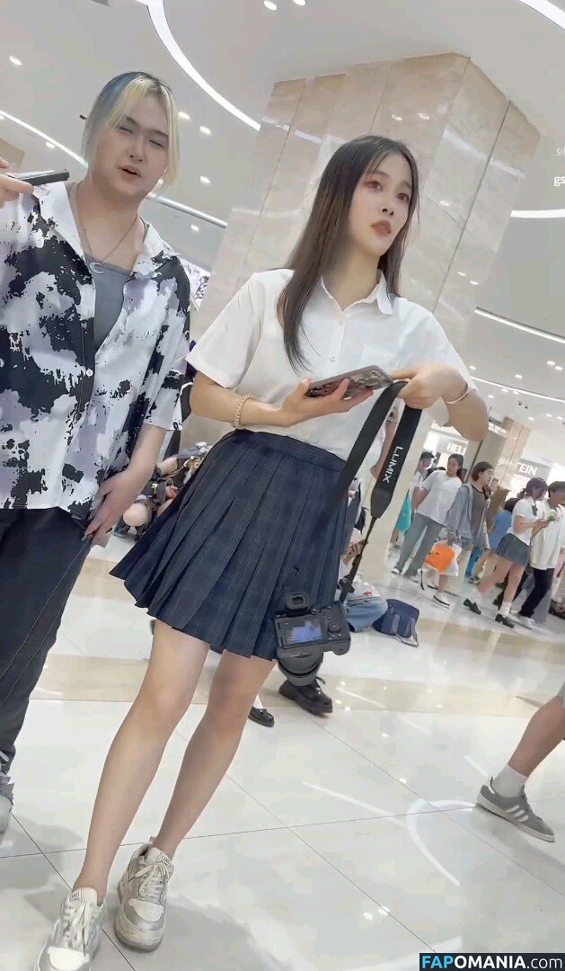 Voyeur Asian Pissing Toilet &Amp; Upskirts Only / girlspissin / https: Nudo OnlyFans  Foto trapelata #2