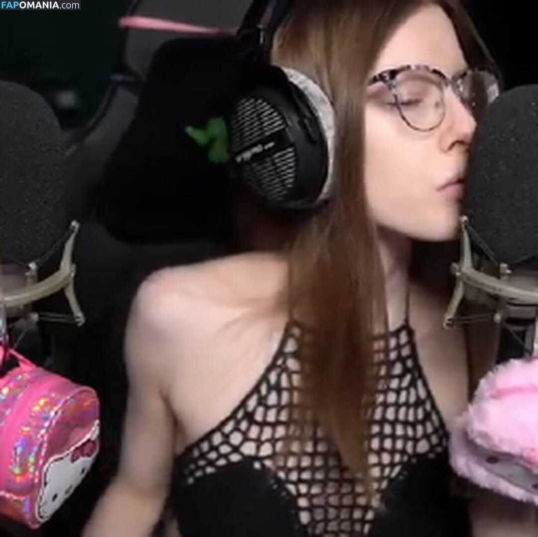 Vulture Vautour ASMR / vulture_vee Nudo OnlyFans  Foto trapelata #1