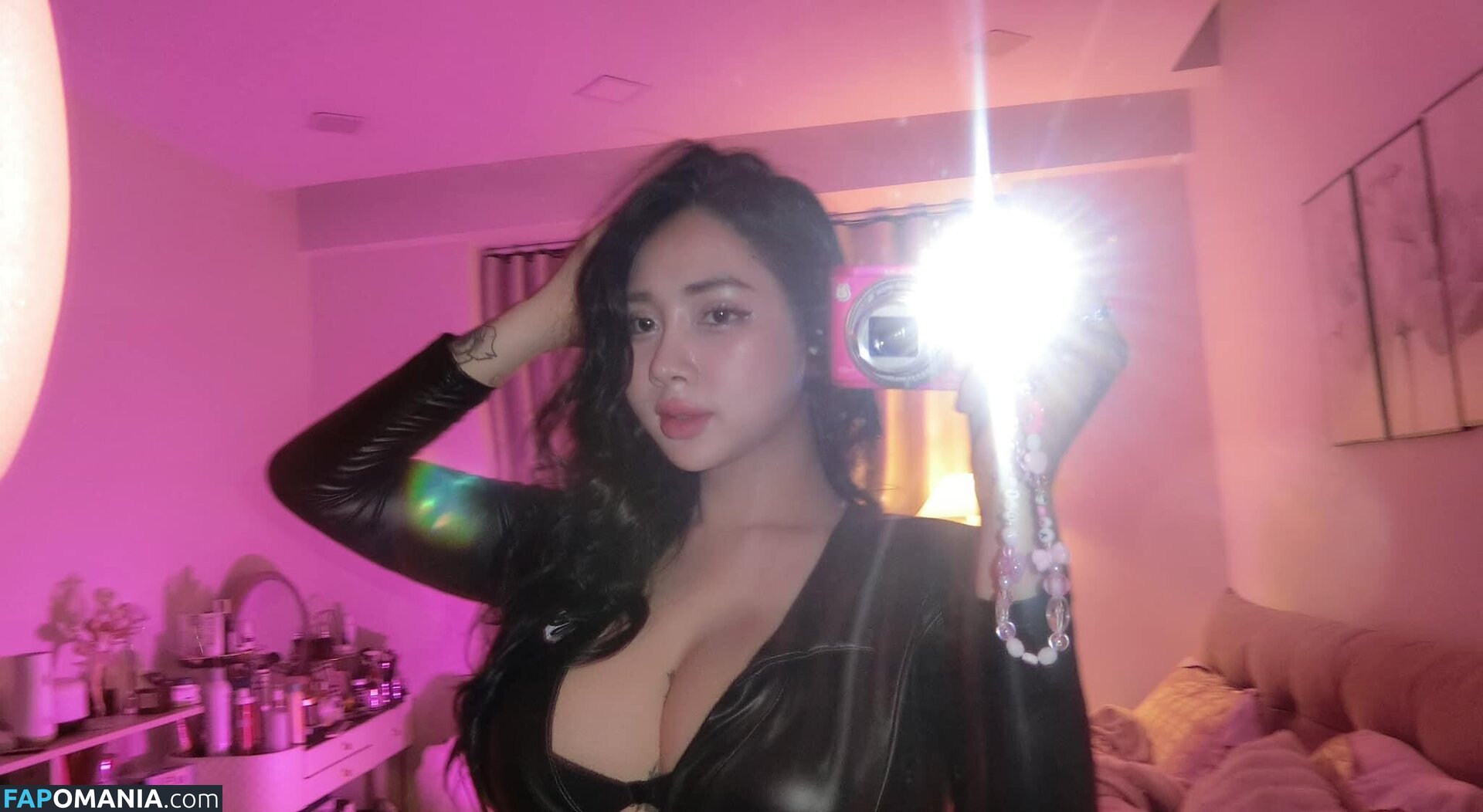 vynehellebore / vyvy.babieeeew / vyvybabiee Nudo OnlyFans  Foto trapelata #2