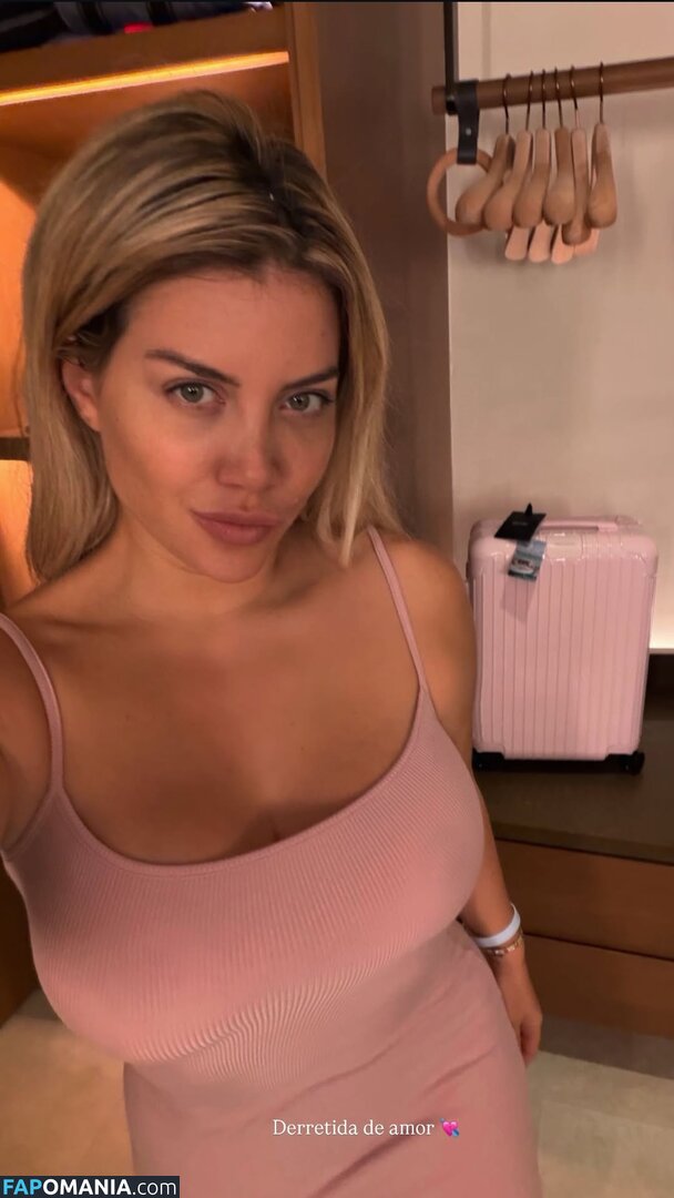 Icardi / Wanda Nara / badbitchwan / wanda_nara / wanditanara Nudo OnlyFans  Foto trapelata #510