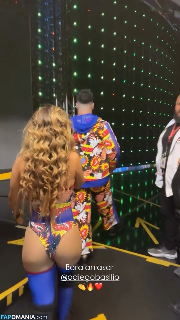 Wanessa Camargo / wanessa Nudo OnlyFans  Foto trapelata #7