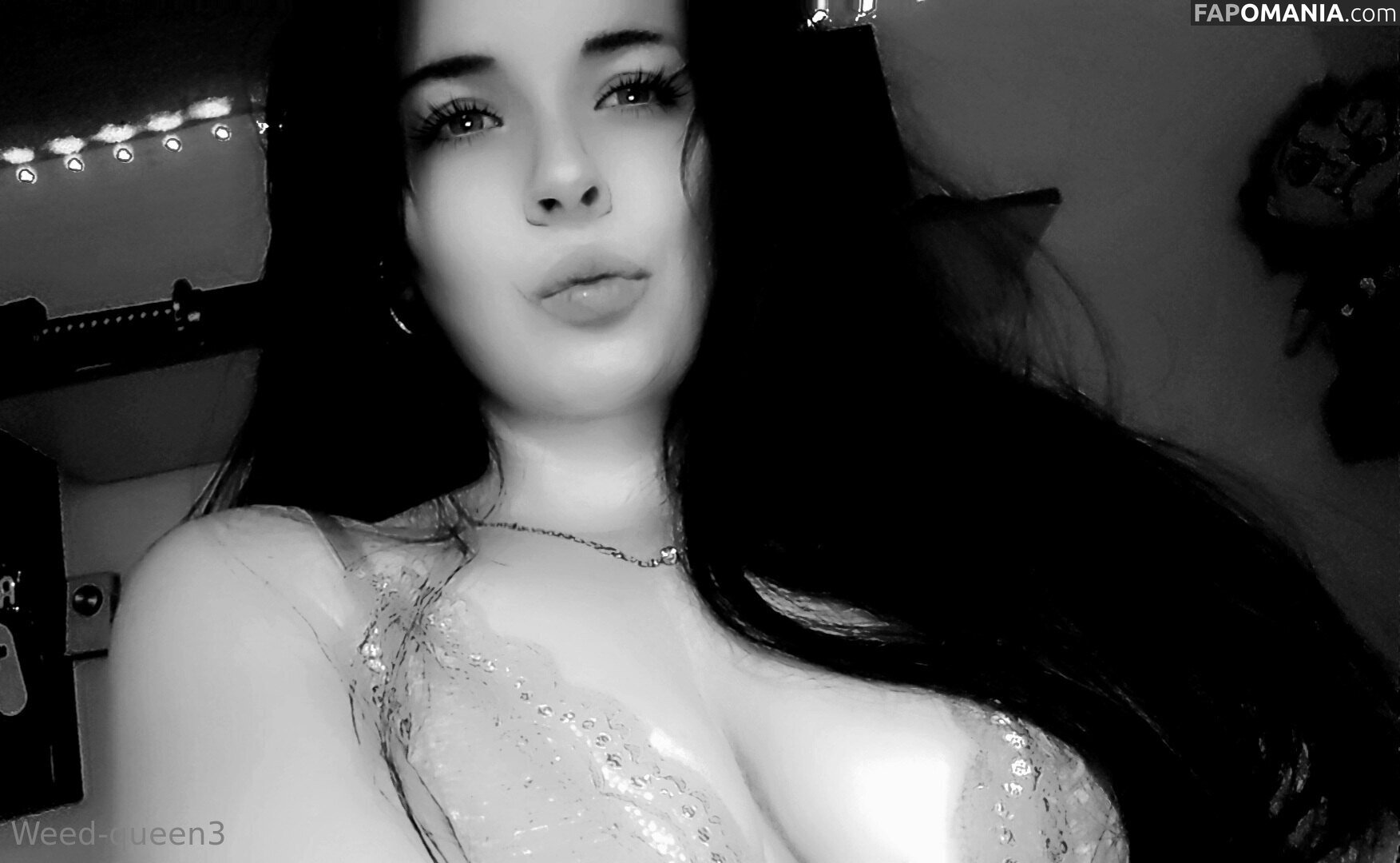 weedqueen33 / weedqueenofficialpage Nudo OnlyFans  Foto trapelata #11