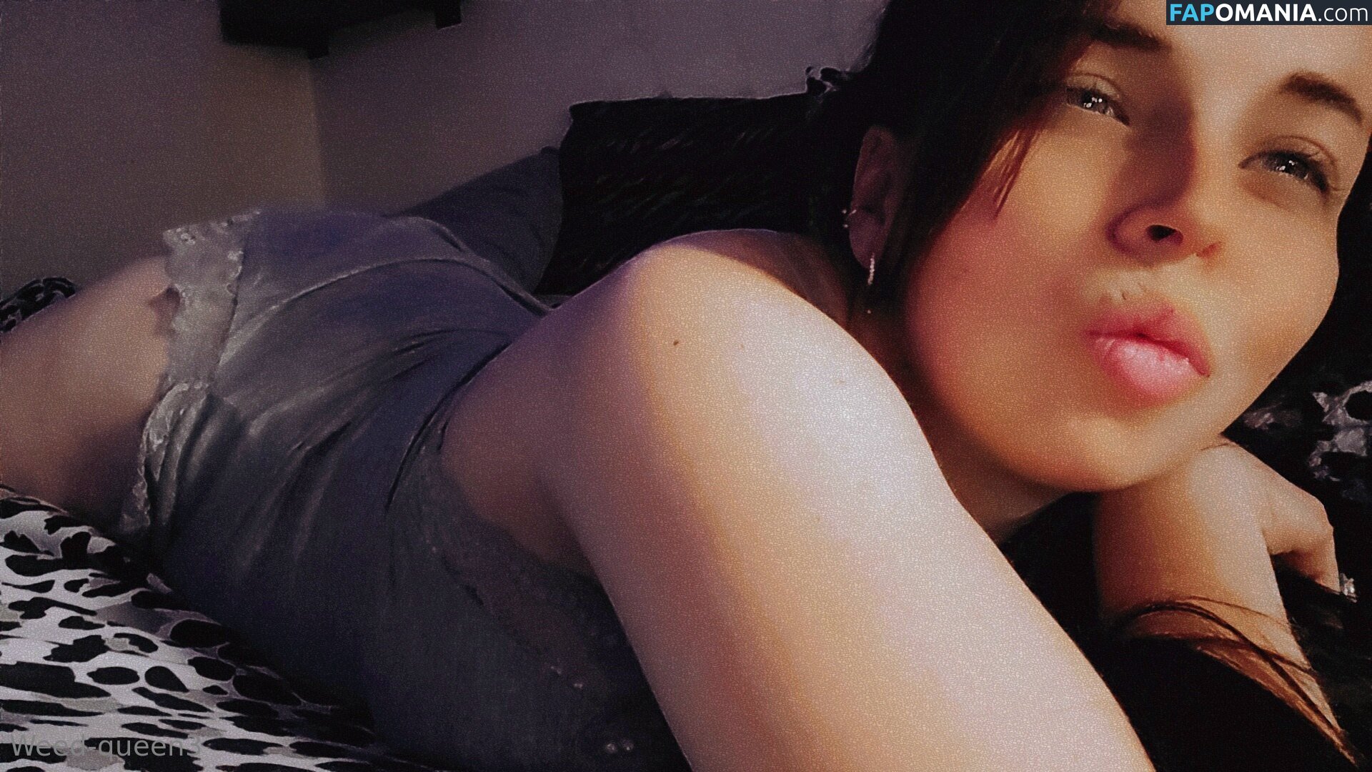weedqueen33 / weedqueenofficialpage Nudo OnlyFans  Foto trapelata #12