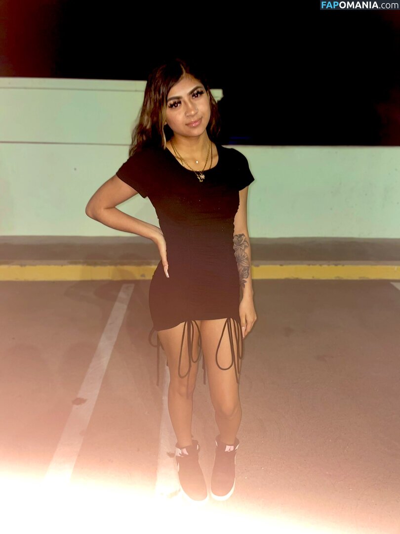 LisvedGarcia / https: / lizved._.47 / wetttassliz Nudo OnlyFans  Foto trapelata #2