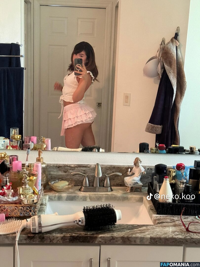 https: / widowmako Nudo OnlyFans  Foto trapelata #9