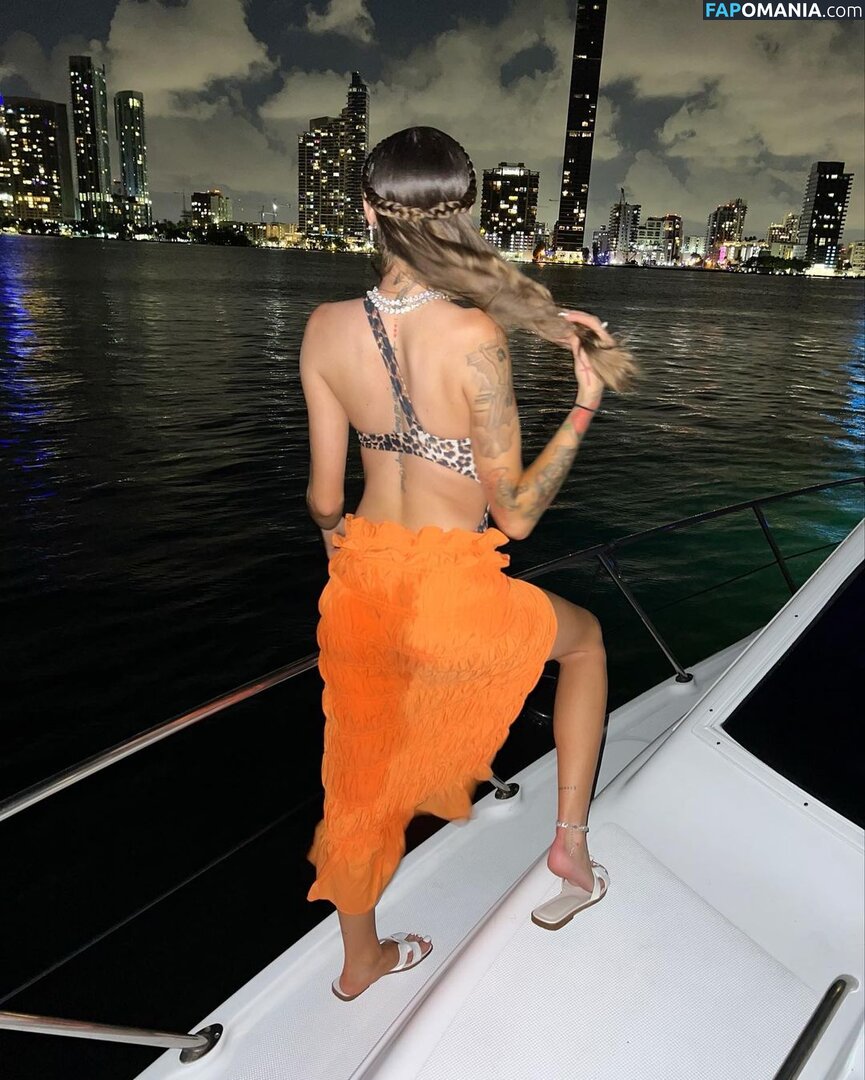 Woah Vicky / imwoahvicky / victoriaroseeee Nudo OnlyFans  Foto trapelata #13