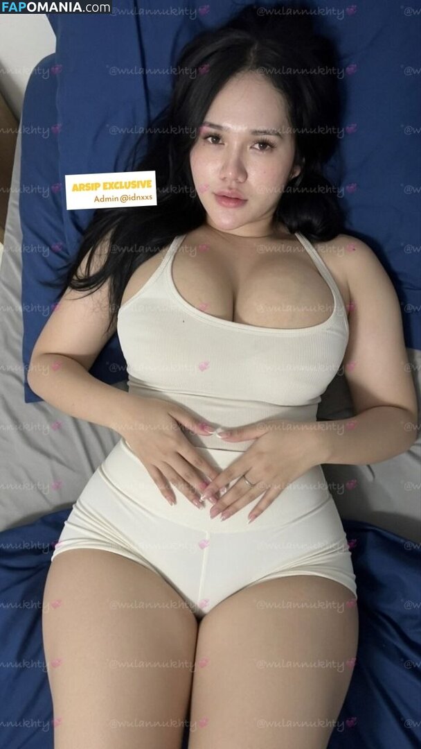 fitriwln / https: / wulannukhty / xxbbywlnn Nudo OnlyFans  Foto trapelata #3