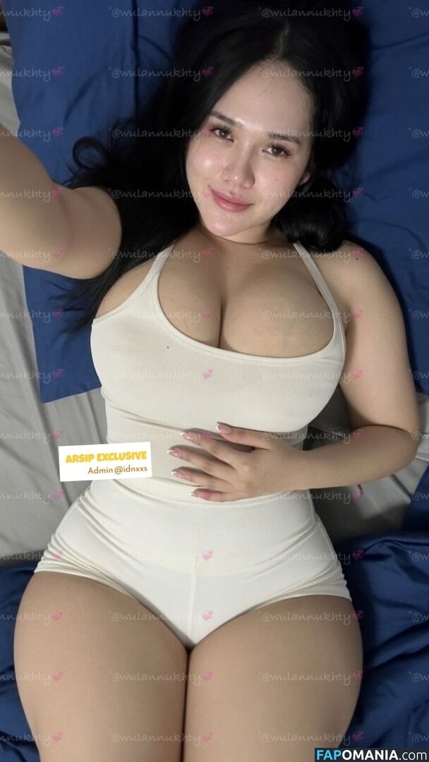 fitriwln / https: / wulannukhty / xxbbywlnn Nudo OnlyFans  Foto trapelata #9