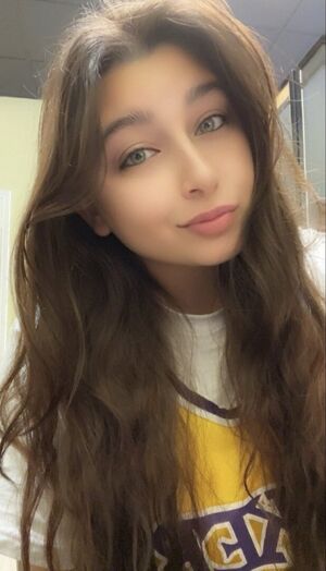 Yagirlsarina24