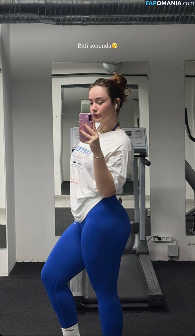 Yagmur Simsek / https: / rainsimsek98 / yagmrsmsk / yamursimseek Nudo OnlyFans  Foto trapelata #9