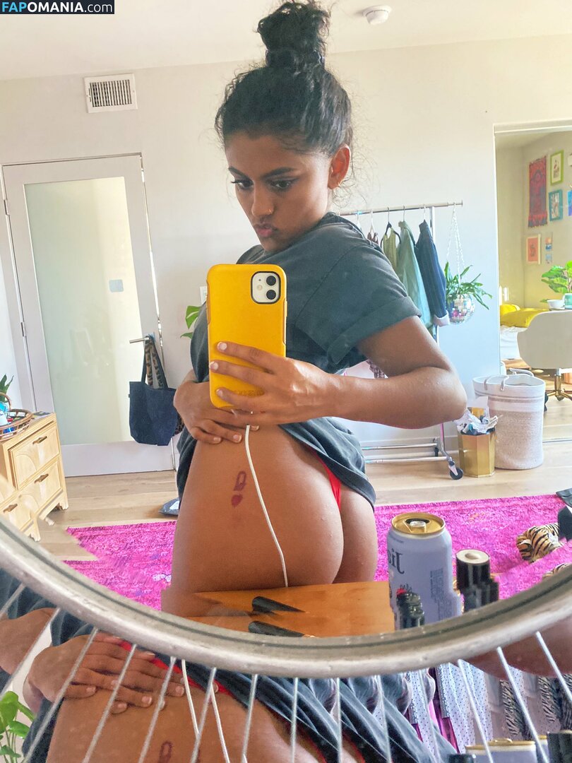 Yamini Nambimadom / yaminidoescomedy / yamininosebest Nudo OnlyFans  Foto trapelata #13
