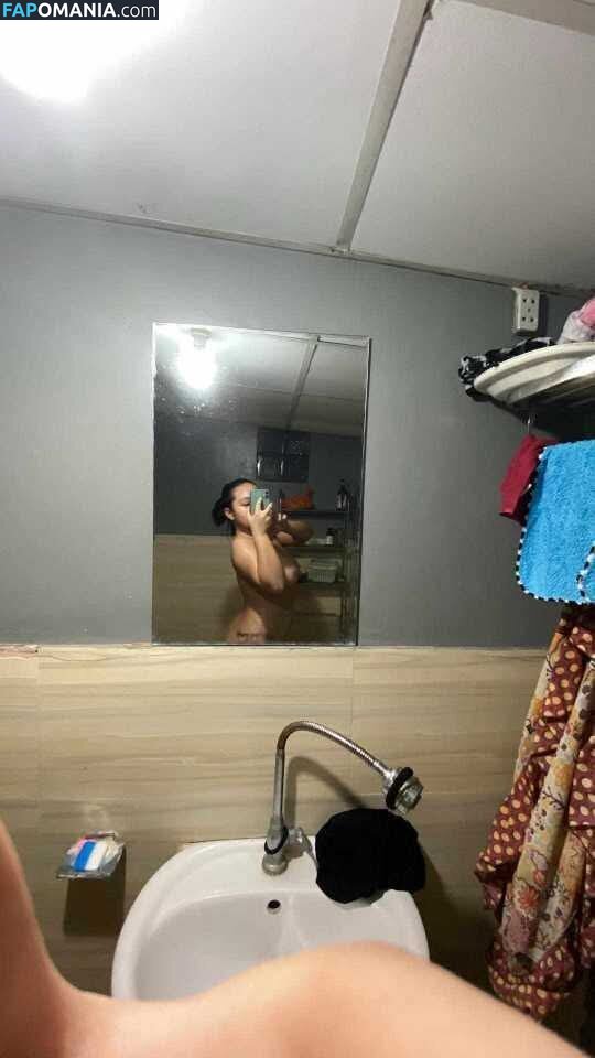 Rhyana mayo / Yana de mesa mayo Nudo OnlyFans  Foto trapelata #1