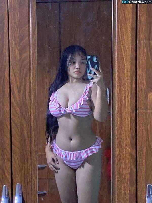 Rhyana mayo / Yana de mesa mayo Nudo OnlyFans  Foto trapelata #6