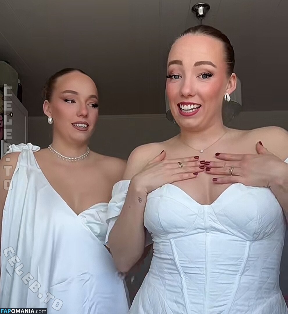 Yana & Tayisiya Morderger / yanusik_97_ Nudo OnlyFans  Foto trapelata #7