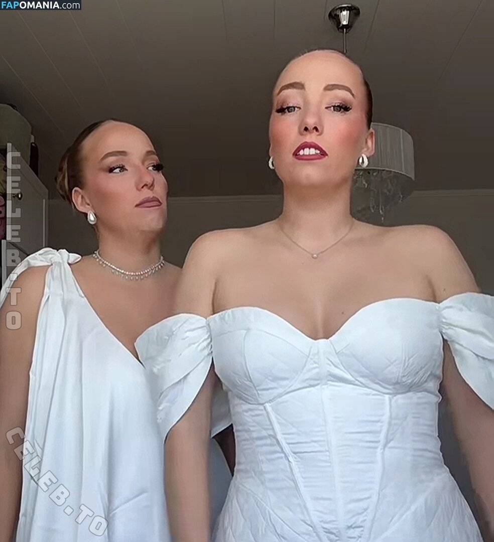 Yana & Tayisiya Morderger / yanusik_97_ Nudo OnlyFans  Foto trapelata #8